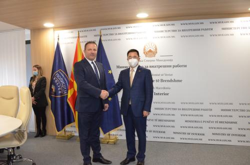 驻北马其顿大使张佐会见北马内务部长斯帕索夫斯基
