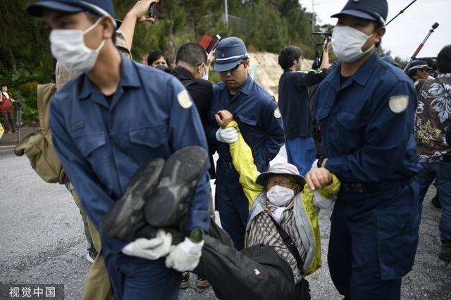 面积狭小却挤满70%驻日美军基地，日媒：超半数冲绳民众对现状不满