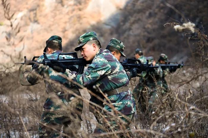 东风浩荡，从严练兵正当时！