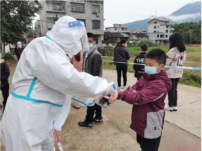 蕉城九都：60 70 80 90 00后齐上阵，戮力同心，坚决打赢疫情防控歼灭战！