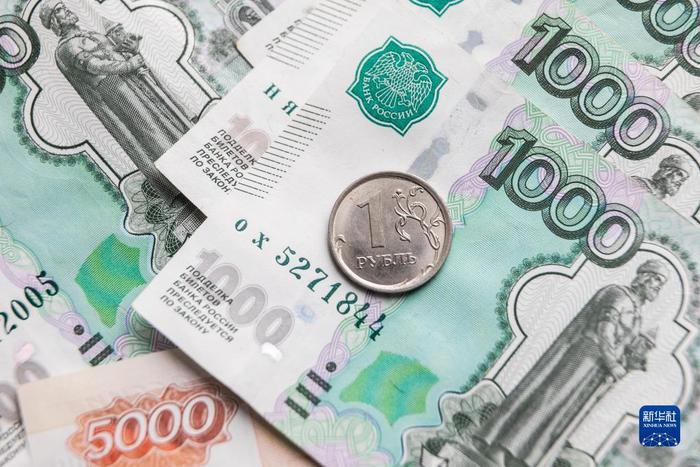乌克兰一州将俄罗斯卢布作为流通货币使用！