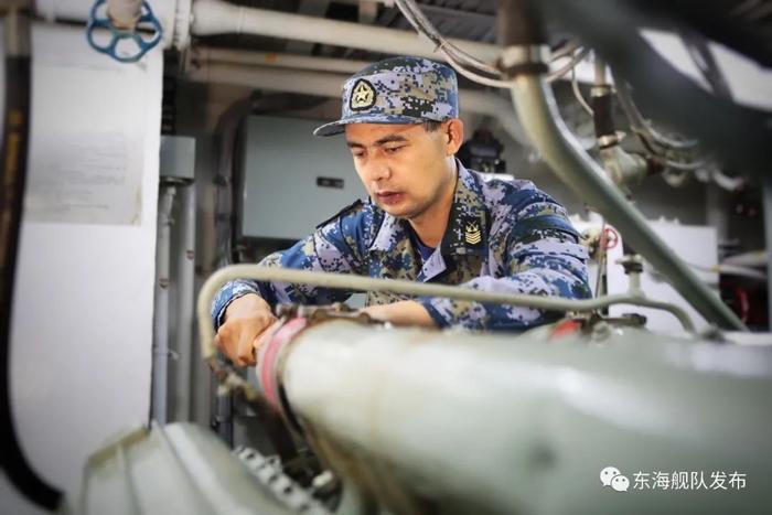 强军路上，总有一些“匠人”让人钦佩……