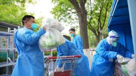 理货员、闪送员、押运员 朝阳来广营封管控区有了青年运输小队