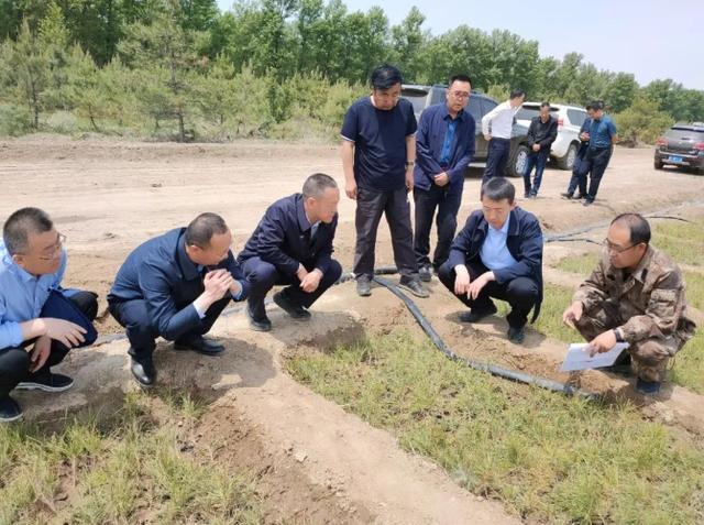 省林业和草原局党组书记、局长袁同锁在五台山国有林管理局调研指导工作