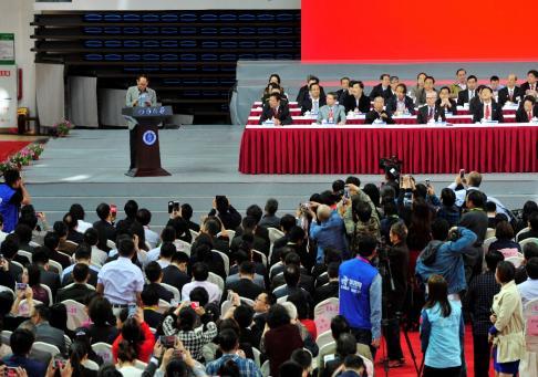 夜雨丨郑劲松：永远的隆平学长(散文诗)——袁隆平院士逝世周年纪念