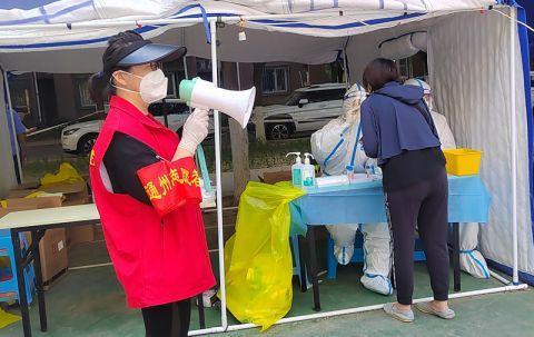 北京市残疾人服务示范中心志愿者岗位上度过特殊“告白日”