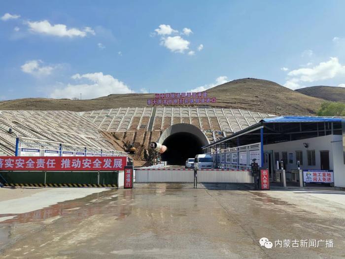 这条高铁建成后，呼和浩特到这里只需3小时……