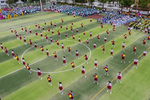 “六一”歌最甜 童心向未来 四川阆中孩子们喜庆儿童节