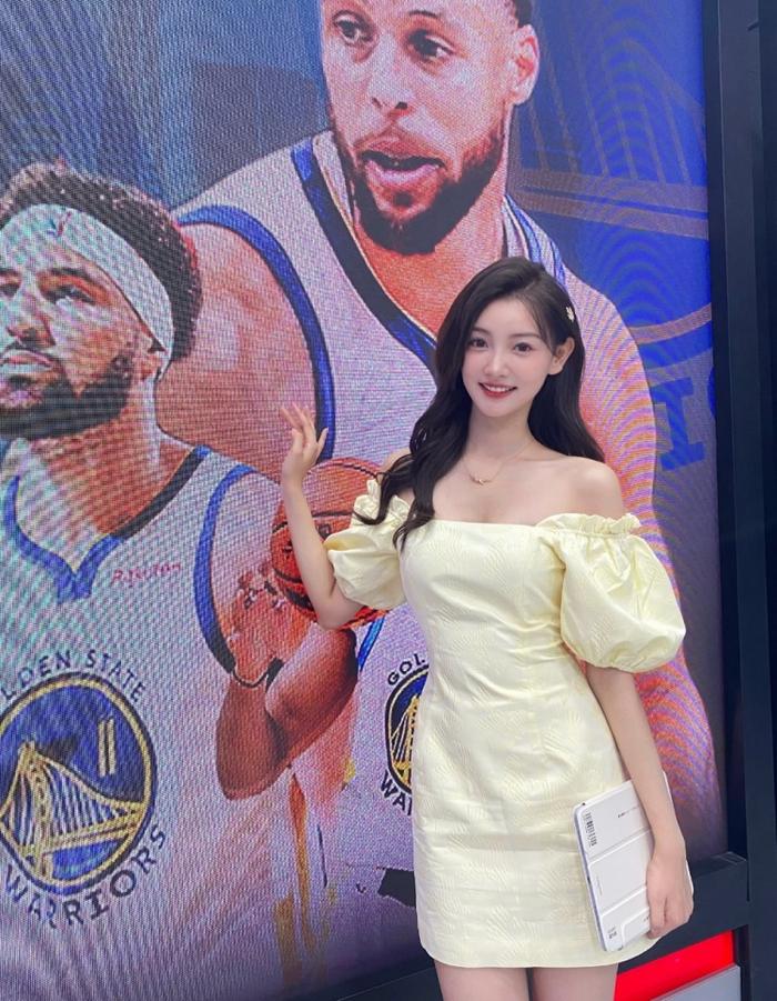 直播吧女主播大赛16强出炉：美娜小七领衔！快来票选8强赢NBA手办