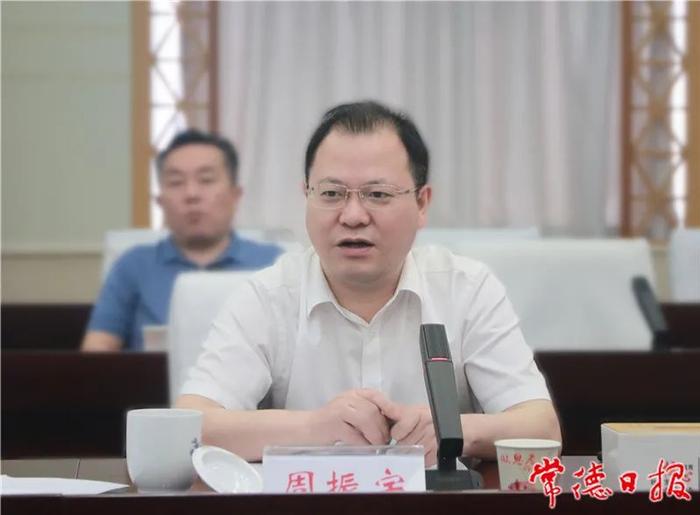 曹志强周振宇与中国化学工程集团有限公司董事长戴和根一行座谈