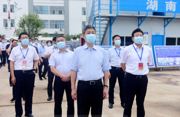 邵阳市重点项目建设大比拼现场推进会召开 邵阳县作经验发言