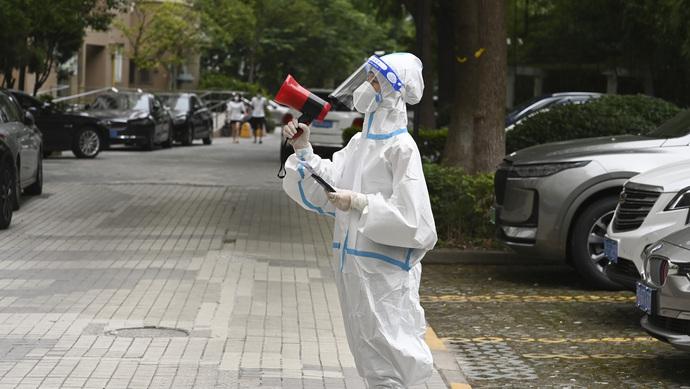 疫情防控措施调整后，在上海住院的苏州病人今天顺利回家了