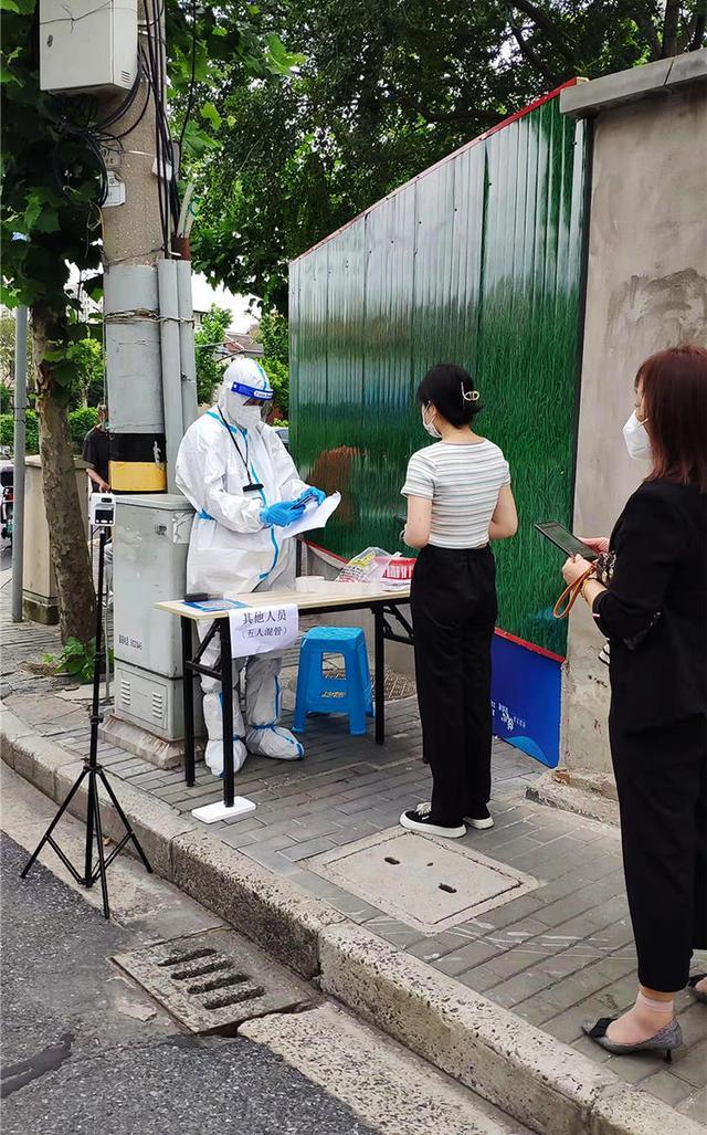 六旬党员的坚守：“哪里有需要，我就到哪里！”