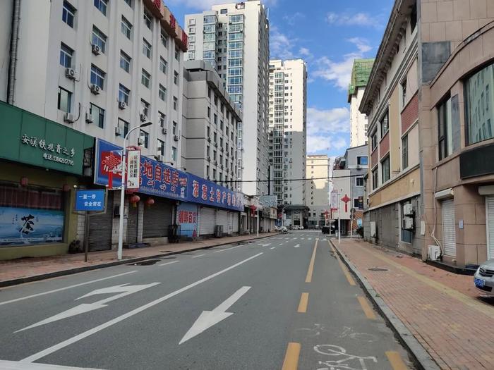 空荡荡的街道