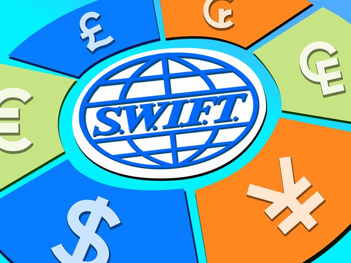 脱离SWIFT“自立门户”，俄SPFS已有来自12个国家的70家银行接入！俄多家银行已暂停开设美元和欧元储蓄账户