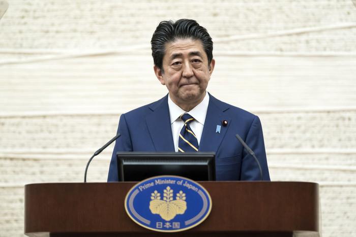 安倍晋三伤势过重不治身亡！在任时间最长的日本首相，曾帮日本走出“二十年通缩”，却加剧贫富差距