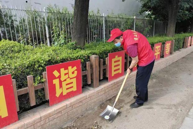 文明城区创建、土地复耕、疫情防控 他成为豆各庄村的“领头人”