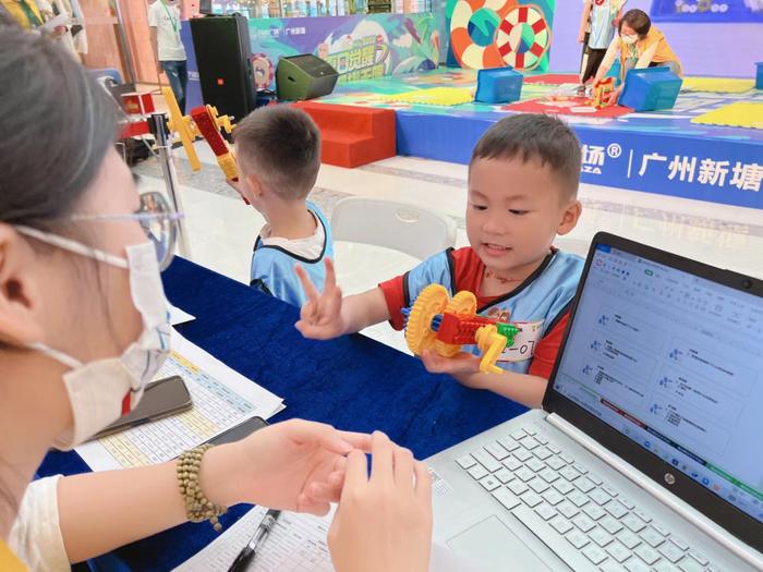 幼儿科普机器人教育评价指南标准立项，全国幼儿科普机器人展示活动新增一版块