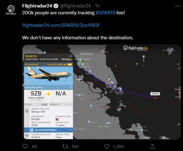 外国飞行航班信息平台称没有“佩洛西专机”目的地信息，30万人正实时追踪