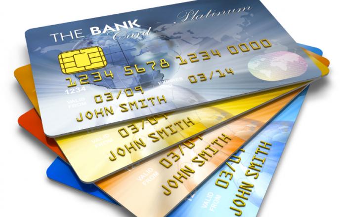 网点热情推荐办理线上储蓄卡 银行电子卡受储户欢迎