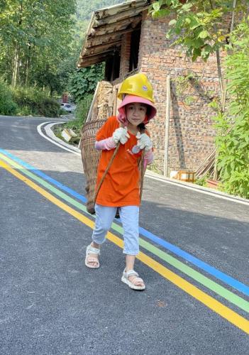 大熊猫国家公园 —“保护生态环境,共建自然学校”志愿者活动