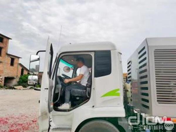 “鲲鹏”飞临茂名，中联重科爆款车载泵火热交付中