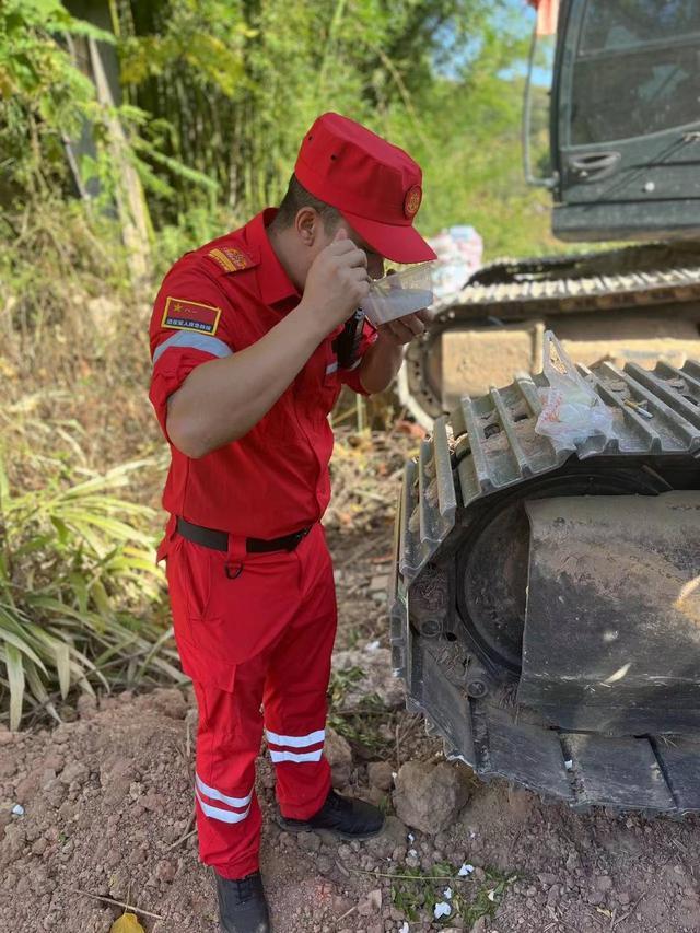 把“助人为乐”融进日常生活 对话重庆大足山火志愿者、退役军人姜茂：就想把阳光带给身边人