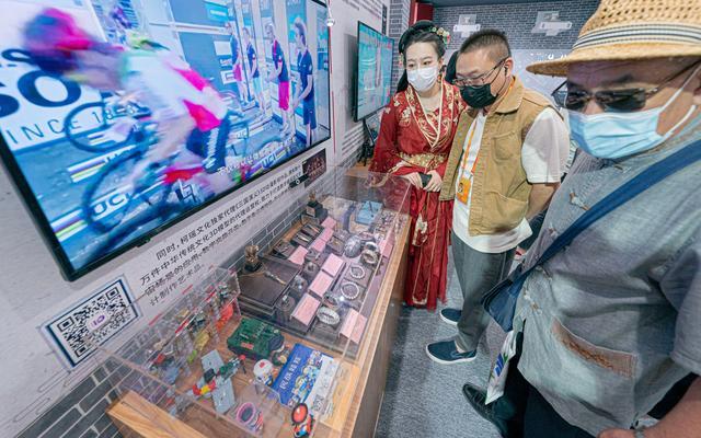 服贸会东城展区打造“京城四合院”，感受文化“穿越”之旅