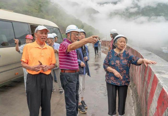 高坝立金江 甲子梦终圆