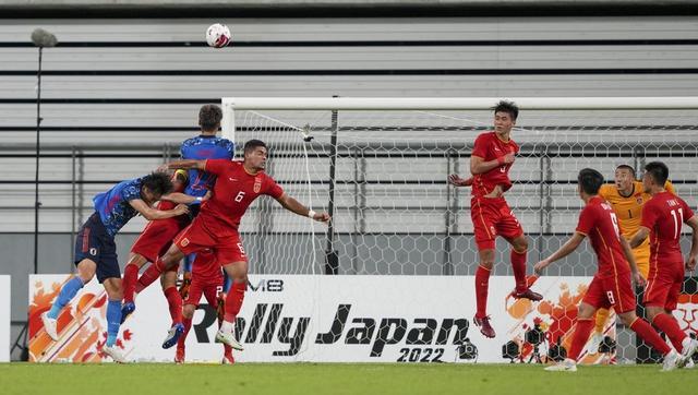 U19国青堵住范志毅的嘴，中国足球糙哥化已从娃娃抓起，背后是急功近利泛滥