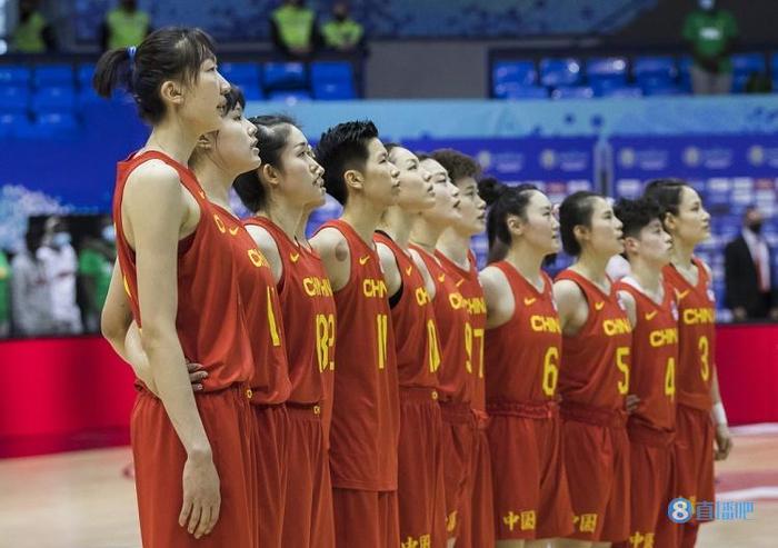 什么叫基本功？中国女篮面对美国女篮 三分命中率46.7%罚球全中