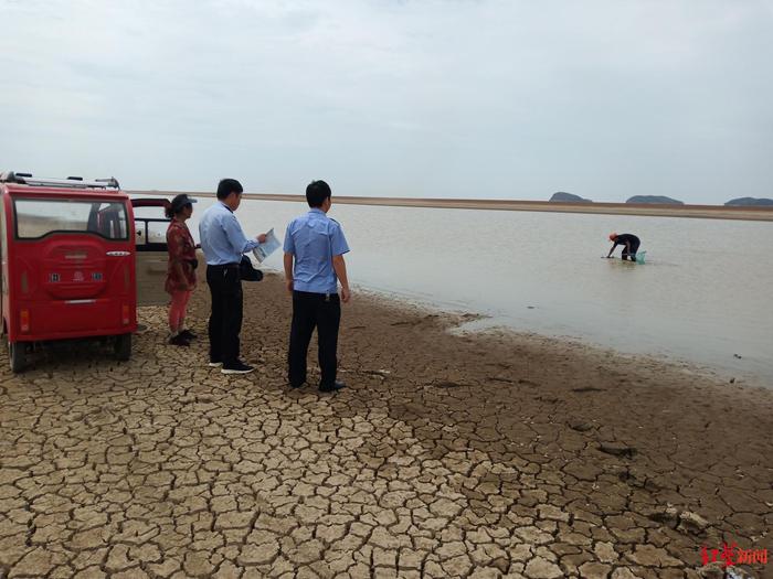 鄱阳湖干旱近80天，水域面积缩小9成，候鸟栖息地受到严重威胁