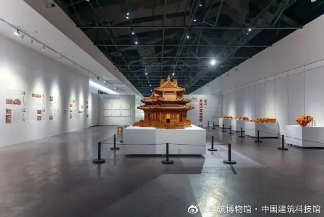 梁思成、林徽因建筑手稿展10月7日撤展，展出数件珍贵手稿，现场还可拼搭7000多岁的“中国乐高”