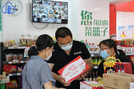 食品集团多措并举保障市民节日“菜篮子” 17000吨食品投放国庆节市场