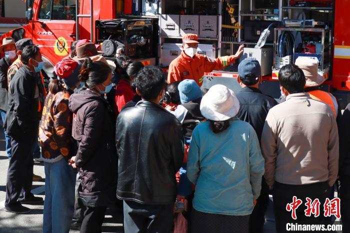 西藏林芝开展森林防火宣传到基层活动