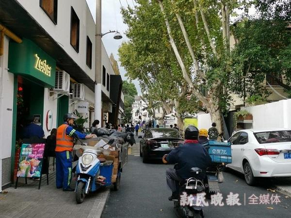 上海百年花园住宅区宏业花园，遭遇“网红店之痛”！700多户居民：这日子还怎么过