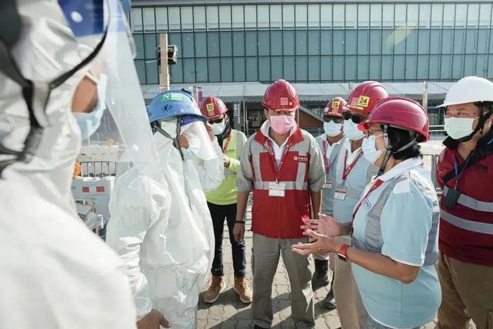 中央援港抗疫建设者获评“2022感动香江人物”