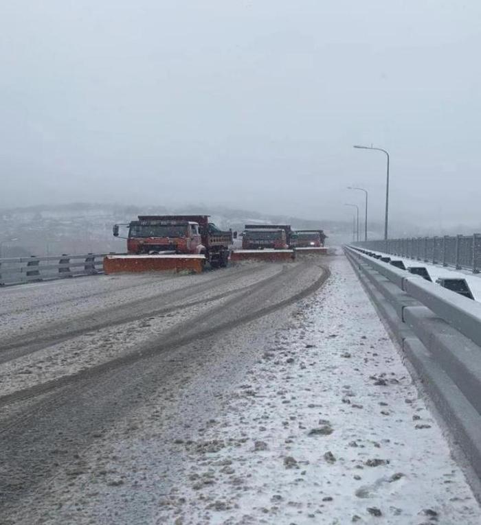 大连快速响应！清雪，除冰，保畅通！