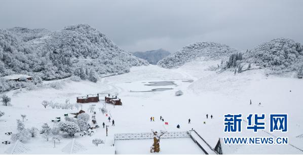 重庆冬季旅游开启 推出70余条冬季旅游线路