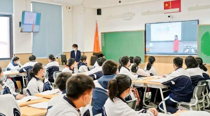 共研共学同成长！好视通助宝安中学与龙津中学同课异构活动成功举办