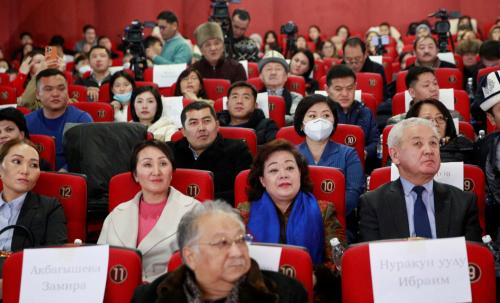 驻吉尔吉斯斯坦大使杜德文出席中国电影《喀什古丽》吉尔吉斯斯坦首映式