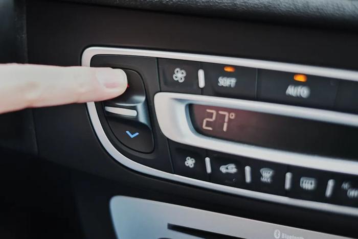 冬季车内空调怎么开？开暖风到底费油吗？