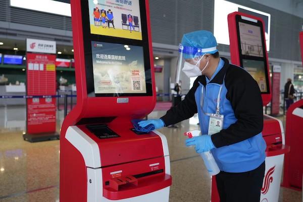 上海两大机场预计春运客流量650万人次 明起浦东机场国际航班恢复至疫情前原入境到港流程