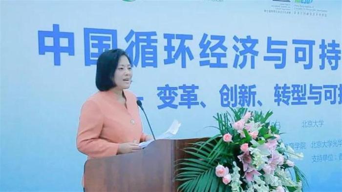 又有7省迎来新任副省长！本周6位女副省长上任，“75后”的她曾任联席CEO