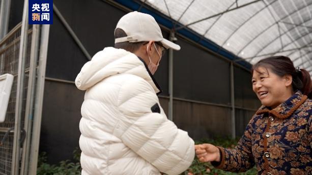 “行过花街才是年” 一起到广州传统花市体验新春仪式感→