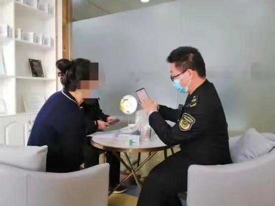 颈部除皱的玻尿酸能用于眼部吗？成都温江一医疗美容机构被查！