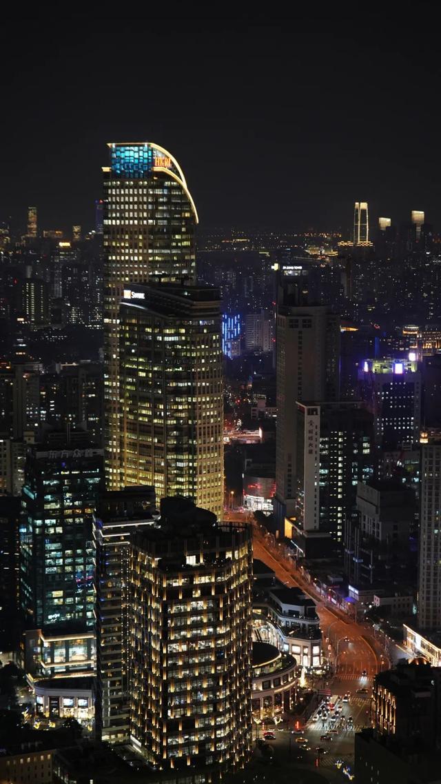 春节夜景不落幕！一大波图片视频带你看静安绝美夜景→