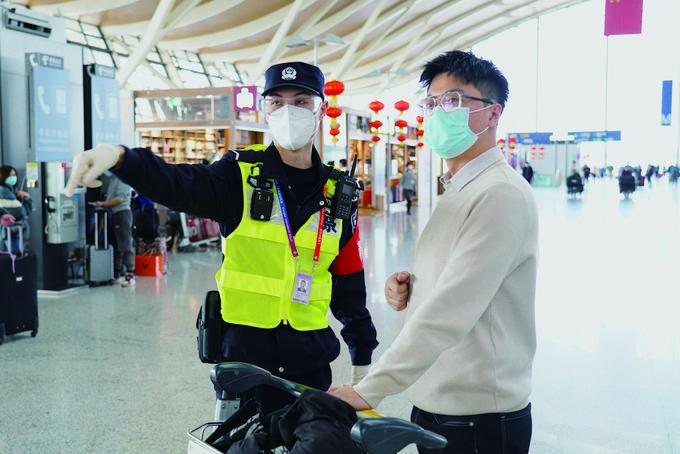 上海市公安局国际机场分局：辛勤付出 守护空港平安常驻