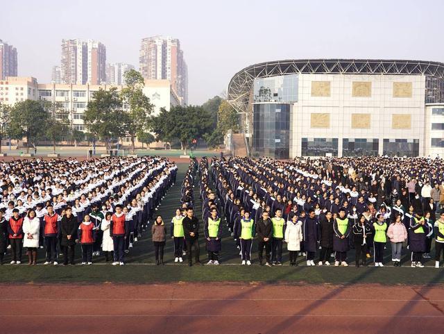 开学第一课｜四川泸州天立学校校长寄语师生：要有使命感和内驱力