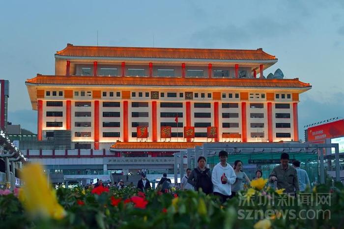 罗湖口岸2月6日恢复通关 内地出境旅客可从三楼出境大厅前往香港